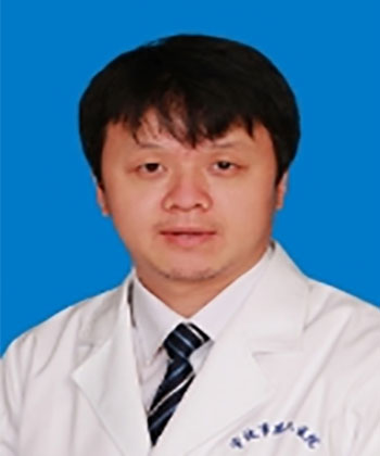 申成春（足踝外科副主任医师）